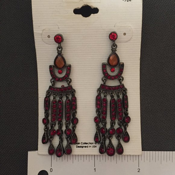 Victorian collection Earrings - Picture 4 of 4